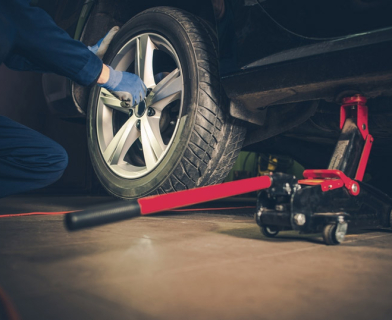 Thay lốp - vá lốp